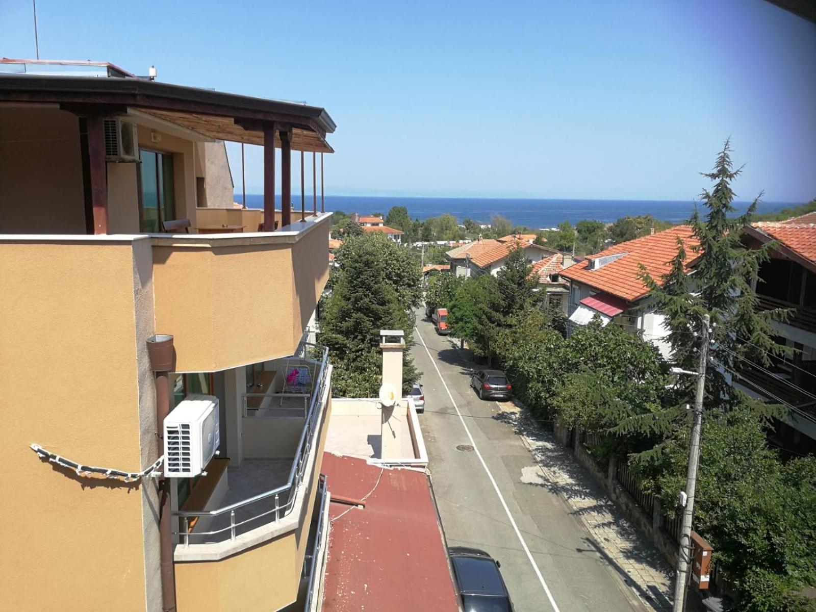 Hris Hotel Cernomoreț Exterior foto